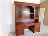 Sligh Cherry wood hutch