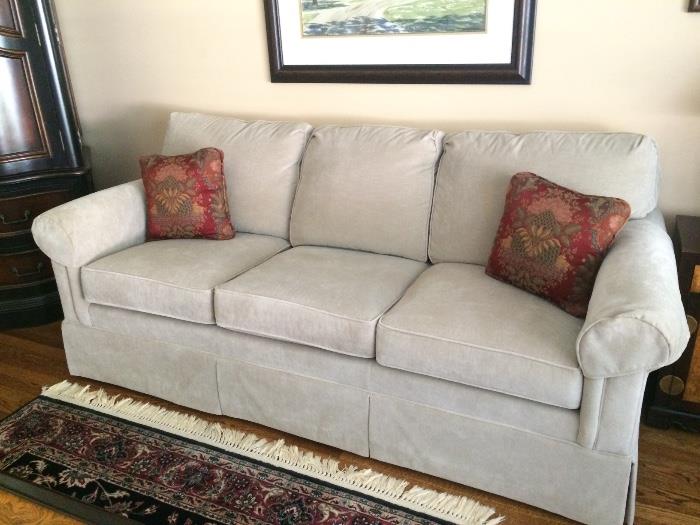 Ethan Allen sofa "sold" via the "Buy It Now" feature on the mobile App