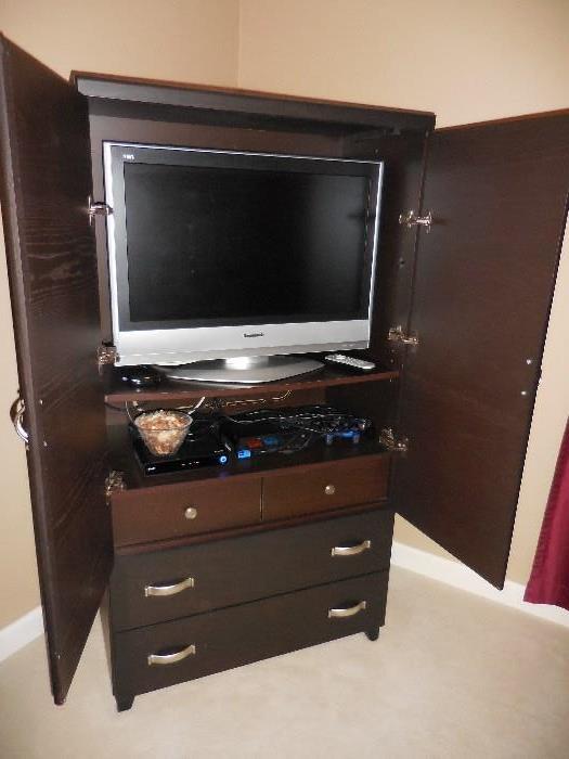 tv not included