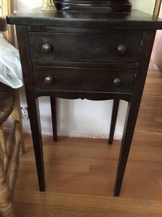 Vintage side table with tapered leg