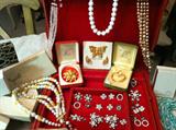 Vintage jewelery