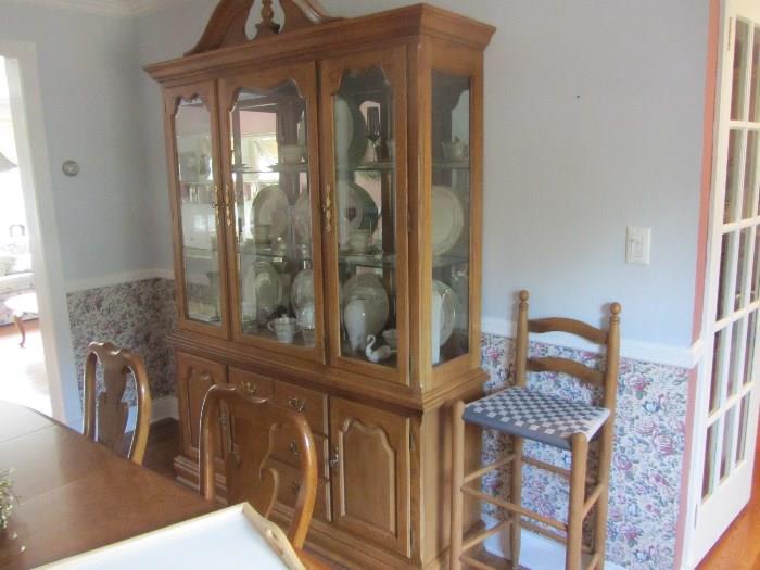 CHINA HUTCH GREAT CONDITION