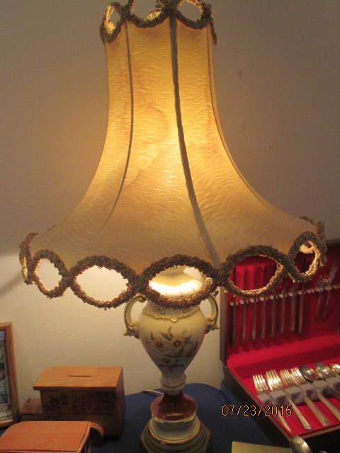 Pair of lamps - fabulous lampshades