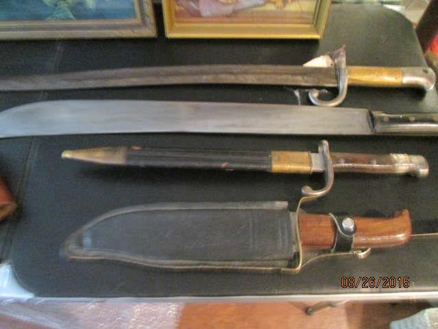 Bayonet, sword, machete