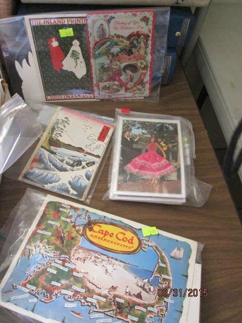 Postcards and old souvenir papers from around the world; 3 dimensional