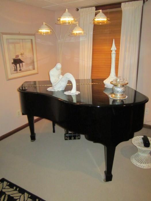 Another view of piano.