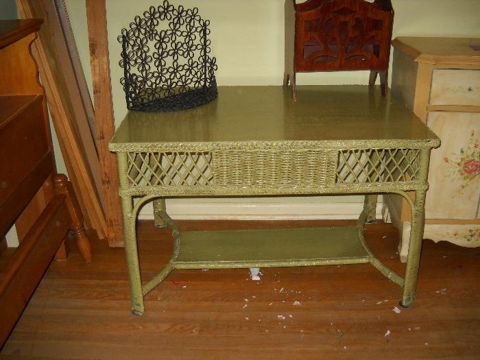 Wicker Table