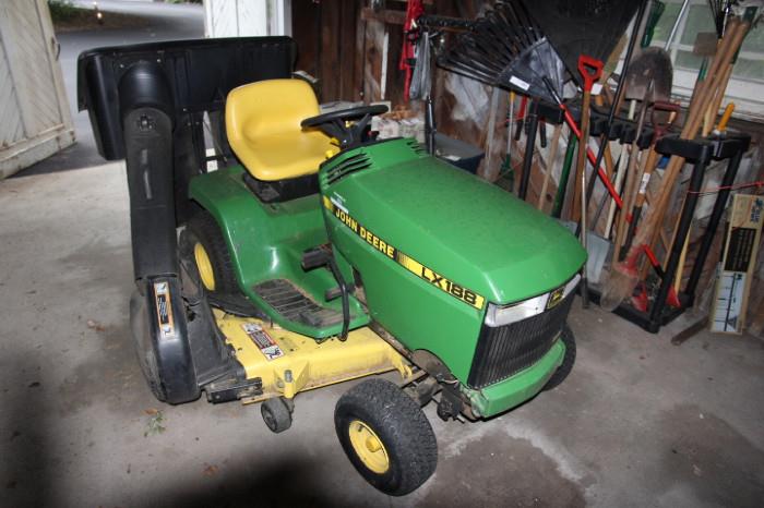 John Deere riding mower