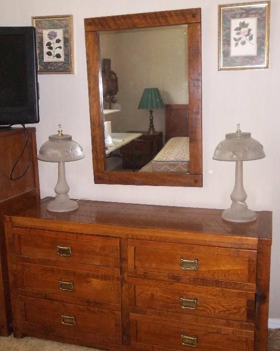 Dresser and mirror Young-Hinkle
