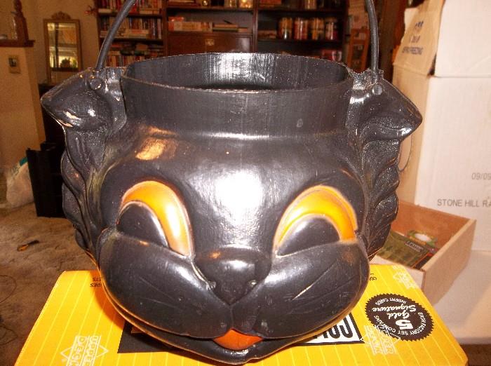 1960s Empire blow mold halloween pail