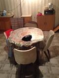 Mid century dinette and chairs