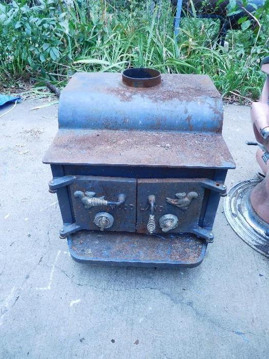 Wood Land Stove.  All the parts.
