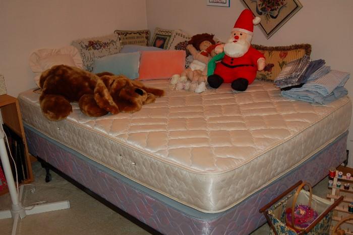 Full mattress set