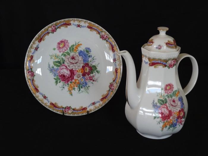 Limoges Depos Tea Pot & Plate