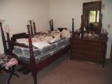 Antique twin spindle beds, oak dresser & mirror