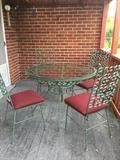 Heavy vintage iron patio set - Wakefield 