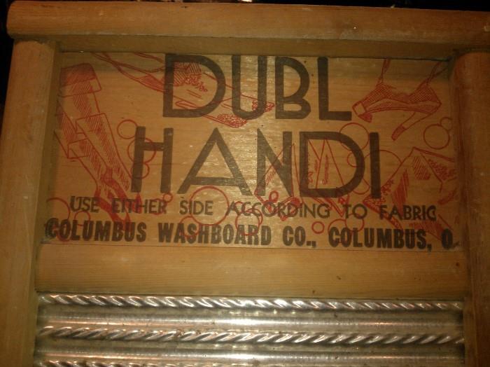We see these Dubl Handi Washboards pretty regularly, but note how deep and crisp the graphics are on this one...never seen one in this wonderful of shape...