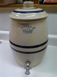 2 Gallon Crock w/ Spicket