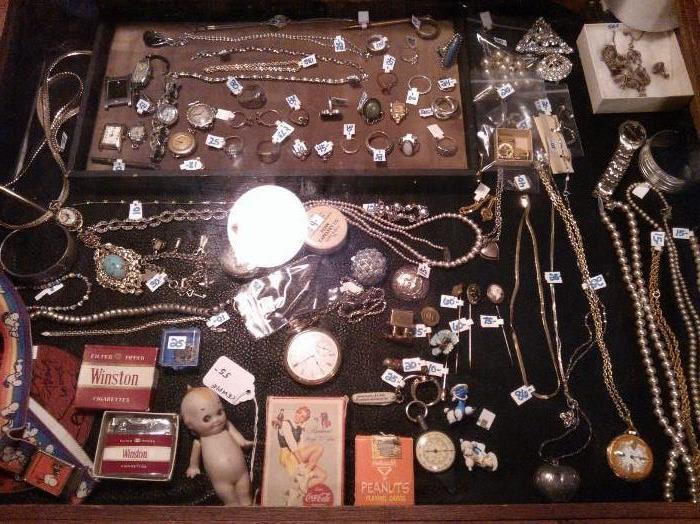 Extremely Fine & Old Vintage Jewelry - Some Gold & Sterling