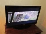 Dynex 32" flat screen tv
