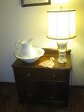 Vintage wash stand, bowl/pitcher, lamp