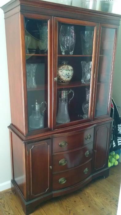 1940's mahogany Drexel china cabinet, with lot's o' sparkly vases-n-thangs inside