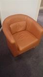 Leather tub chair