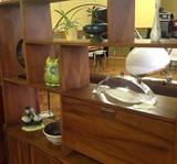 Double-sided room divider