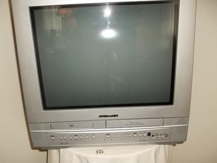 dvd player  vhs player and tv