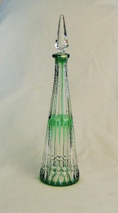 Baccarat crystal decanter in "Piccadilly" pattern, RARE pyramid decanter, Emerald overlay cut to clear