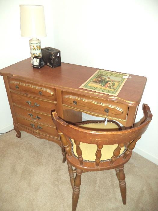 Sweet Vintage Desk