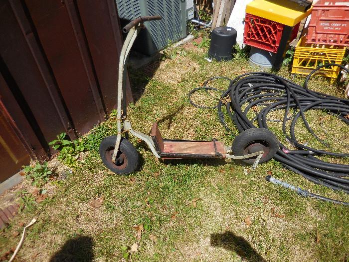 Vintage in need of love..scooter.Has flat tire