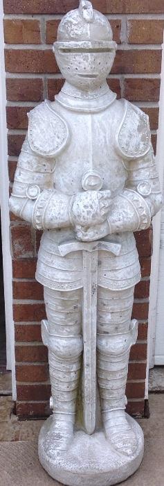 Knight sculpture 