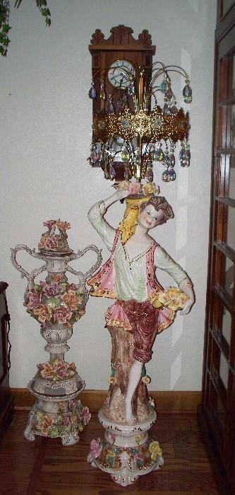 Porcelain - Italy - Porcelain Figural Lamp with Prisms
