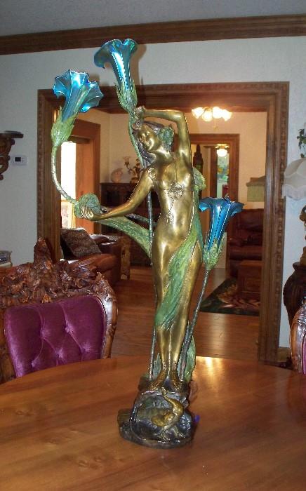Solid Bronze Nouveau Lamp - signed T. Caradossi - circa 1900
