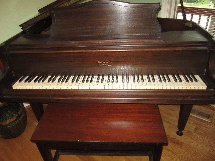 BABY GRAND GEORGE STECK PIANO