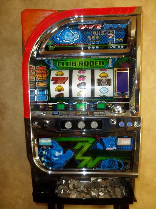 Club Rodeo Slot Machine