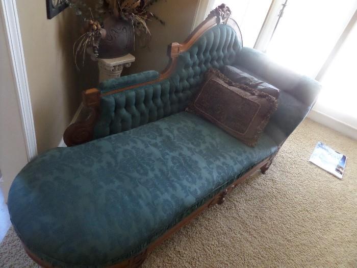 Antique Fainting Couch (price will not be reduced 50% off  at the request of the family)