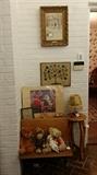 Vintage school desk,
Stuffed animals
Art work