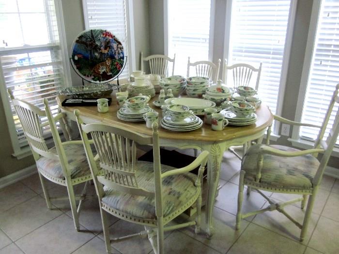 Century Country French dining table with 3 leaves, pads, and 4 wheat back arm chairs and 2 straight chairs