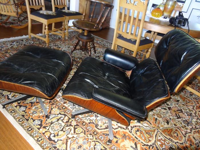 Authentic, Eames lounge chair and ottoman, 1962, with Herman Miller label