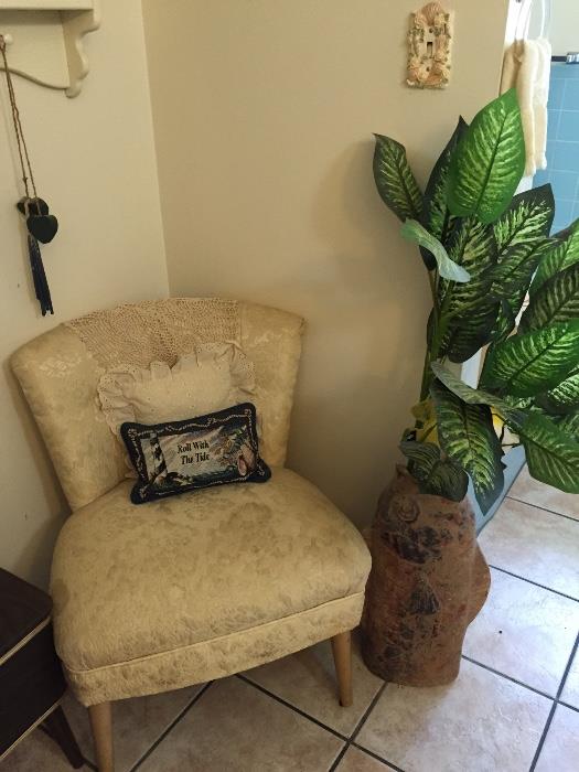 Dressing chair and fish planter