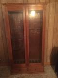 Gun cabinet