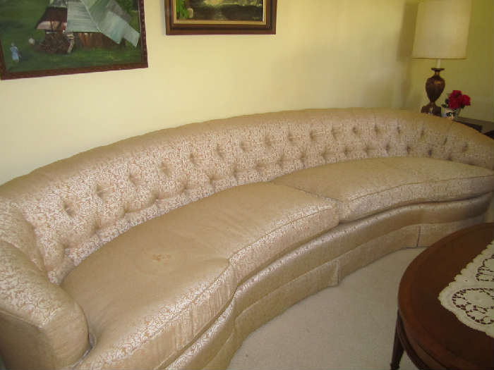 oval sofa