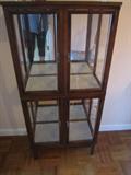 display cabinet