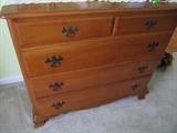 maple chest by Kling