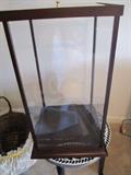 2 display cases