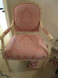 Accent chair