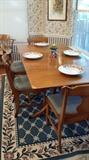 VINTAGE MAPLE DINING TABLE with 4 BLUE CUSHIONED CHAIRS & 2 LEAVES.