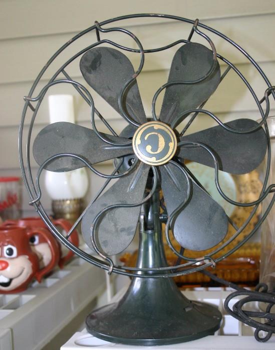 Coldspot table fan